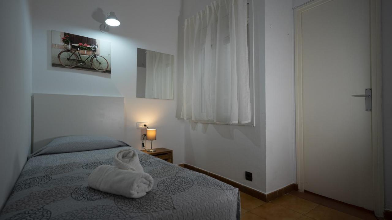 Hostal La Premsa Hotel Arenys de Mar Kültér fotó